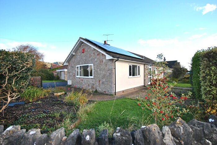 3 Bedroom Detached Bungalow To Rent In Barrows Park, Cheddar, BS27
