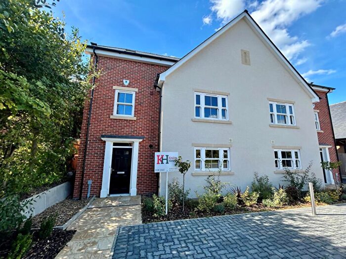 5 Bedroom Semi Detached House For Sale In Thaxted Road, Saffron Walden, CB11