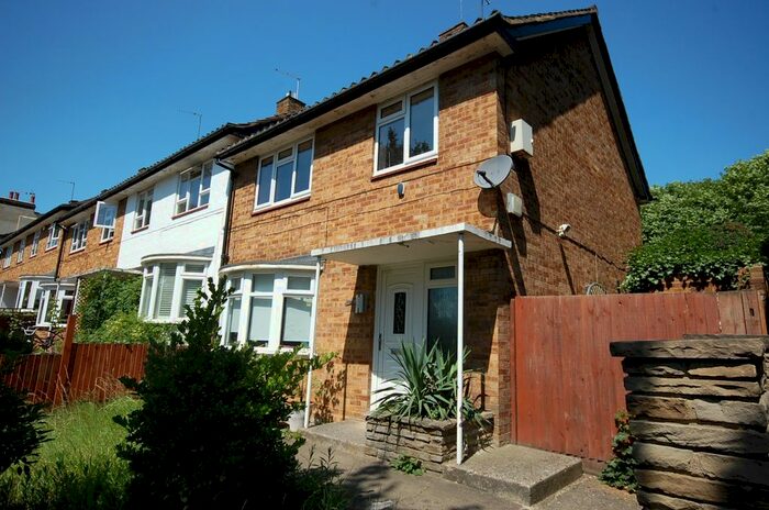 3 Bedroom End Of Terrace House To Rent In Quernmore Road, Stroud Green, N4