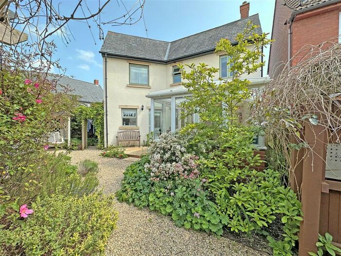 3 Bedroom Detached House For Sale In Cider Orchard, Coaley, Dursley, GL11