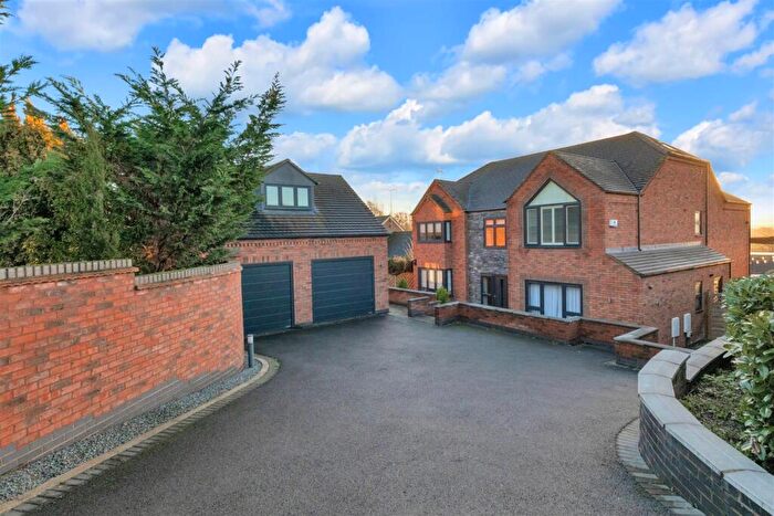 6 Bedroom Detached House For Sale In Barrow Upon Soar, LE12