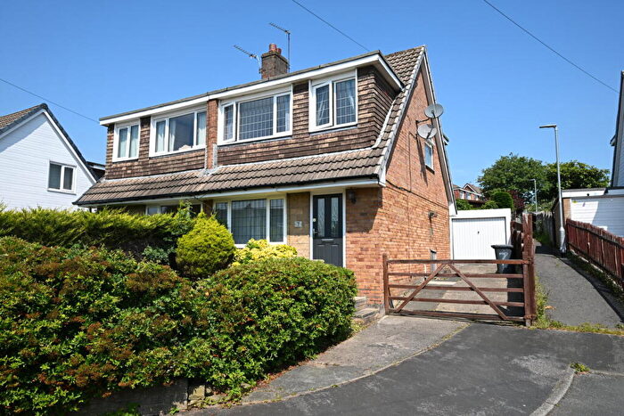 3 Bedroom Semi-Detached House To Rent In Greenlea Fold, Yeadon, Leeds, LS19