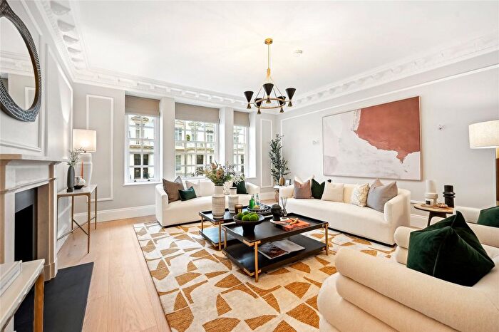 3 Bedroom Flat To Rent In Eaton Place, London, SW1X