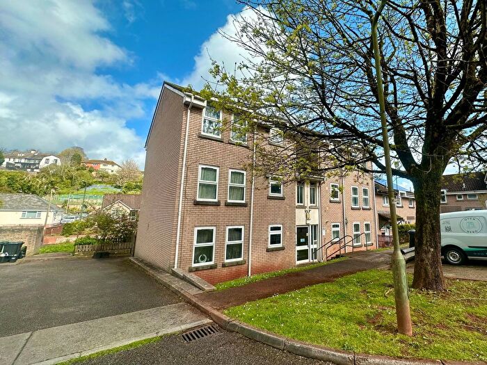 1 Bedroom Flat For Sale In Dukes Close, Paignton, TQ3