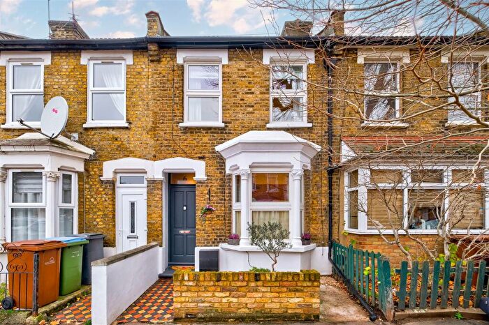 2 Bedroom Terraced House For Sale In Huddlestone Road, Forest Gate, E7