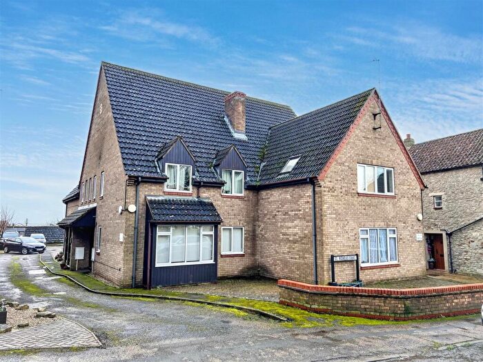 1 Bedroom Flat To Rent In High Street, Great Doddington, Wellingborough, NN29