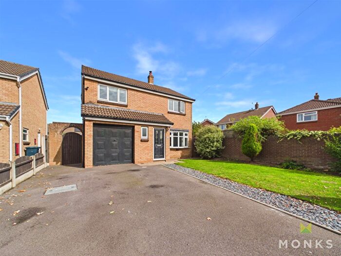 4 Bedroom Detached House For Sale In Long Pack, Sundorne Grove, Shrewsbury, SY1