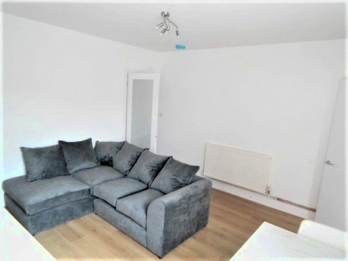 4 Bedroom Terraced House To Rent In Brays Lane, Stoke, Coventry, CV2