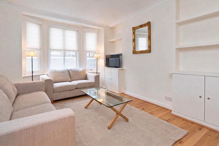 1 Bedroom Apartment To Rent In Park Road, St John's Wood, London, NW8