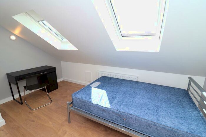 5 Bedroom Terraced House To Rent In Letty Street, Cathays, CF24