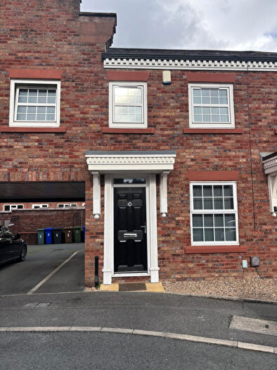 3 Bedroom Mews To Rent In Gower Hey Gardens, Gee Cross, Hyde, SK14