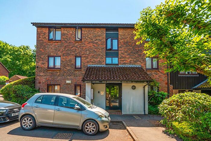 1 Bedroom Flat For Sale In Talman Grove, Stanmore, Stanmore, HA7