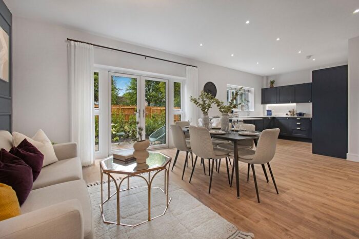 4 Bedroom Detached House For Sale In Coningsby Road, Hawkinge, Folkestone, Kent, CT18