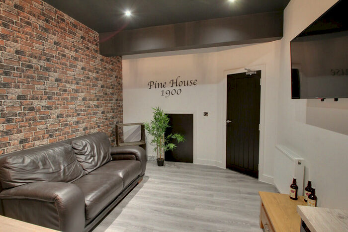 9 Bedroom Town House To Rent In Paget Road, Leicester, LE3