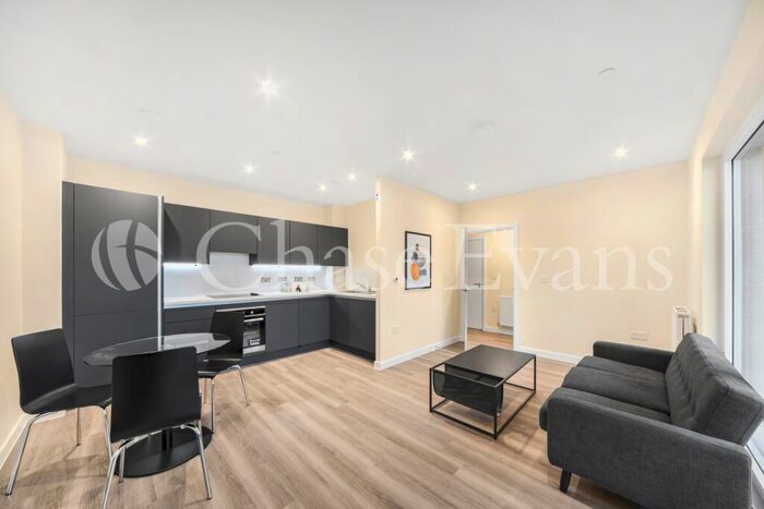 1 Bedroom Flat To Rent In Blackhorse View, Green Ferry Way, Walthamstow, London, E17