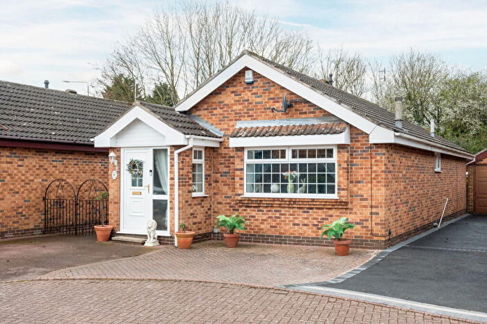 2 Bedroom Detached Bungalow To Rent In West View, West Bridgford, NG2