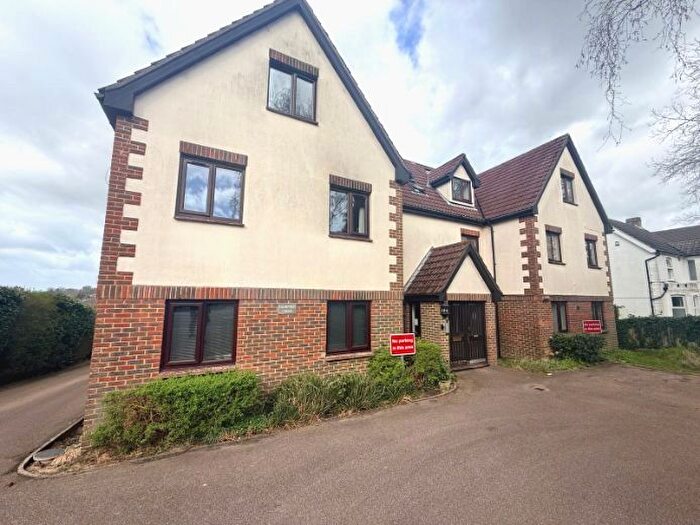 1 Bedroom Flat To Rent In Hailsham Road, Heathfield, TN21