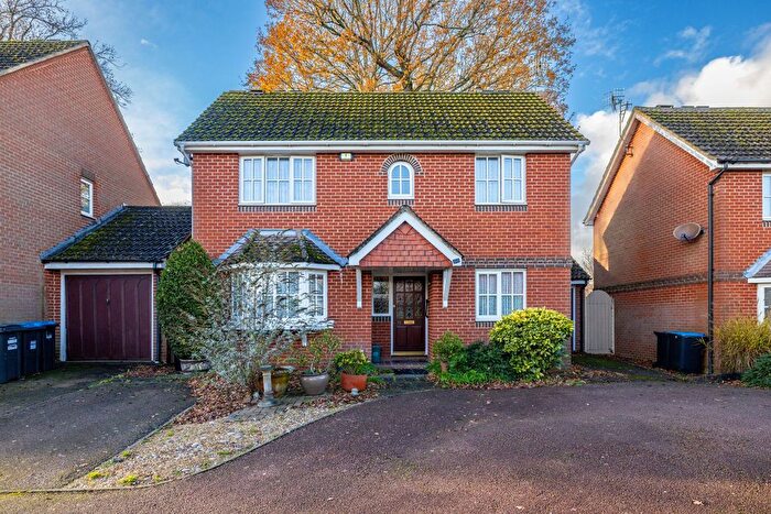 3 Bedroom Detached House For Sale In Old School Place, Lingfield, RH7