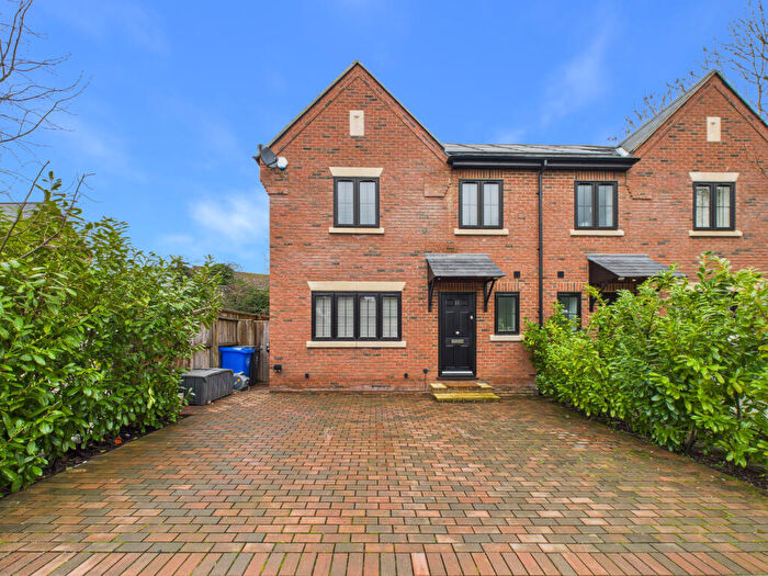 4 Bedroom Semi Detached House To Rent In The Coppice, Stokenchurch, Buckinghamshire, HP14