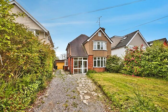 3 Bedroom Detached House For Sale In Goldcroft, Yeovil, BA21