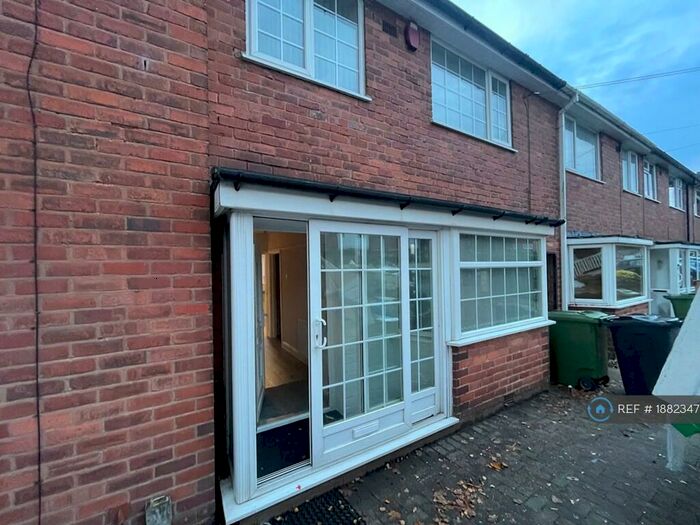 3 Bedroom Terraced House To Rent In Chantrey Crescent, Birmingham, B43