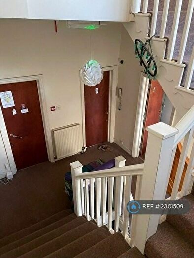 10 Bedroom Semi-Detached House To Rent In Hotwell Road, Bristol, BS8