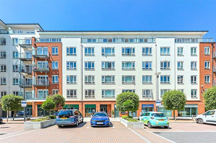 2 Bedroom Flat To Rent In Heritage Avenue, Beaufort Park, Colindale, NW9