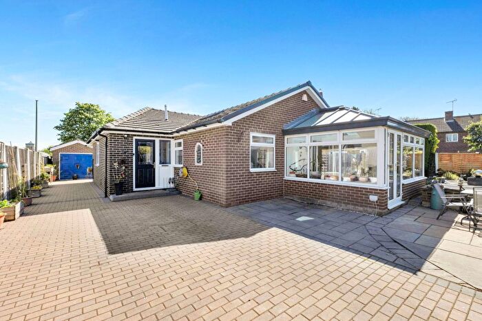 4 Bedroom Bungalow For Sale In New Road, Firbeck, S81
