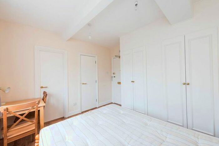 Studio To Rent In Sloane Avenue, Chelsea, London, SW3