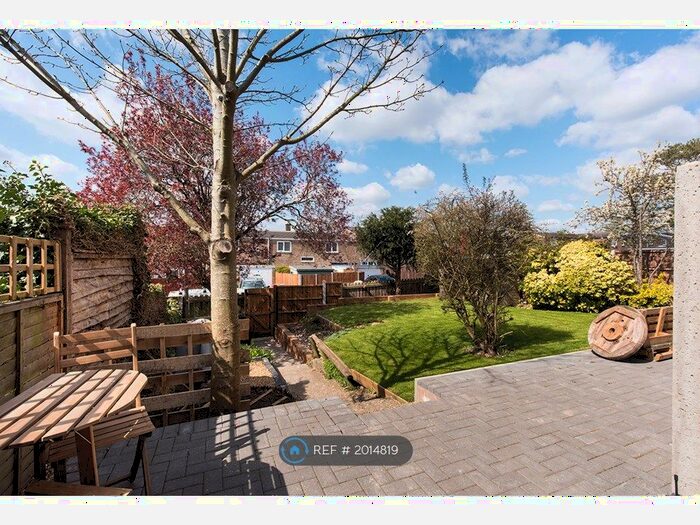 1 Bedroom Terraced House To Rent In Grace Way, Stevenage, SG1