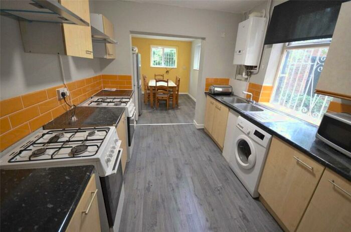 6 Bedroom Terraced House To Rent In Granville Road, Fallowfield, Manchester, M14