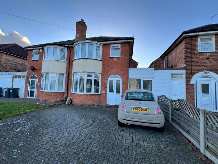 3 Bedroom Semi Detached House For Sale In Maryland Avenue, Birmingham, B34