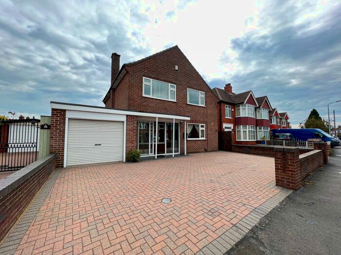 3 Bedroom Detached House To Rent In Glover Road, Scunthorpe, DN17