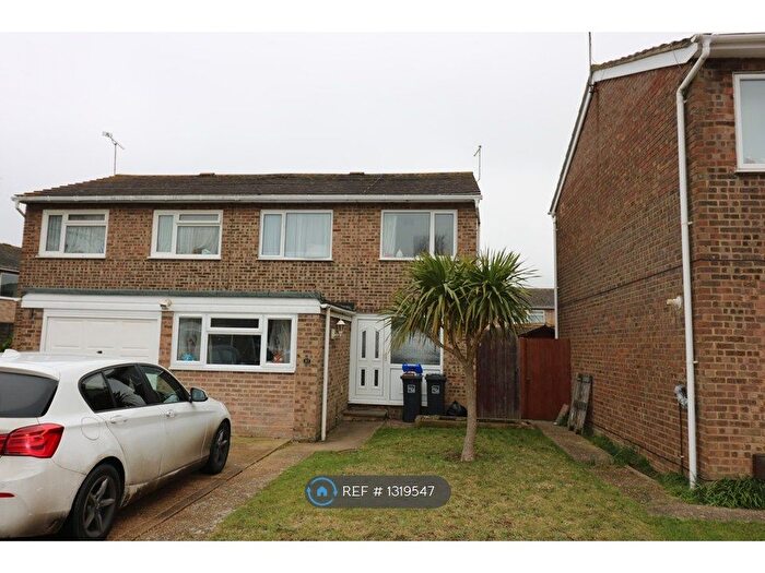 5 Bedroom Semi-Detached House To Rent In Willow Crescent, Worthing, BN13