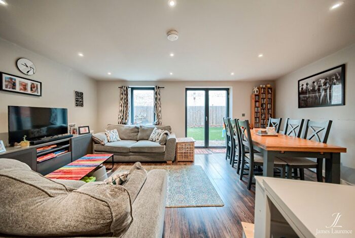 4 Bedroom Town House For Sale In Tenby Street South, Birmingham, B1