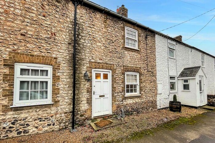 2 Bedroom Cottage To Rent In Globe Street, Methwold, IP26
