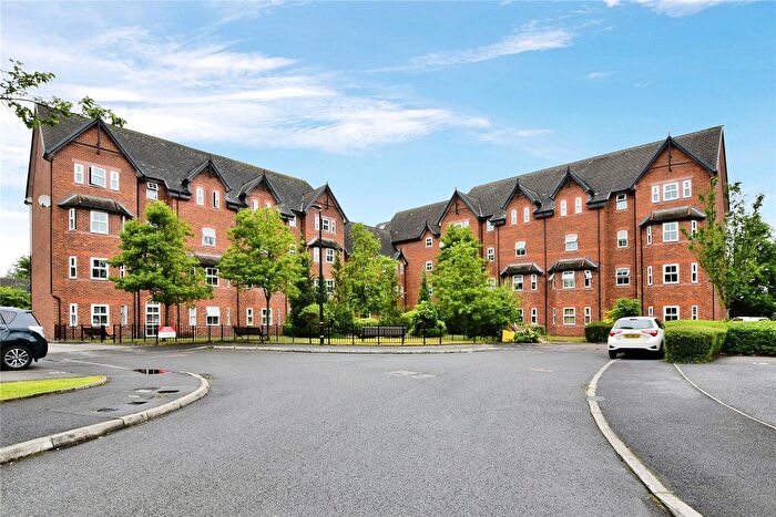 2 Bedroom Flat For Sale In New Copper Moss, Altrincham, Greater Manchester, WA15