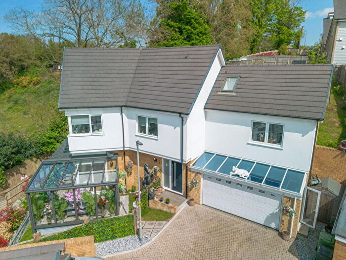 3 Bedroom Detached House For Sale In Moorings Reach, Maidstone, ME14