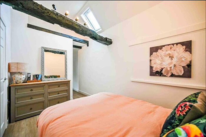 1 Bedroom Detached Bungalow To Rent In The Smithy, Barton Close, Bognor Regis, West Sussex, PO21