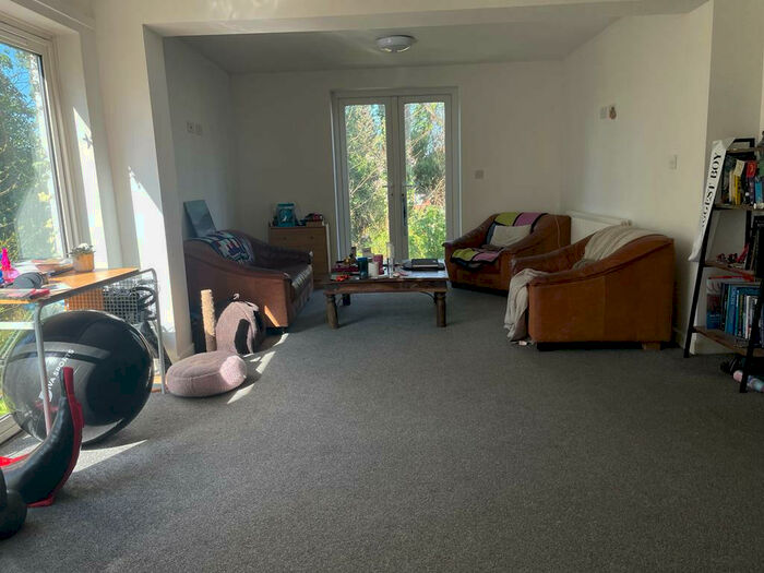 6 Bedroom House To Rent In Querns Place, Canterbury, CT1