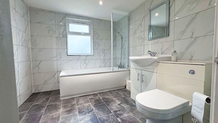 2 Bedroom Terraced House To Rent In May Road, Gillingham, ME7