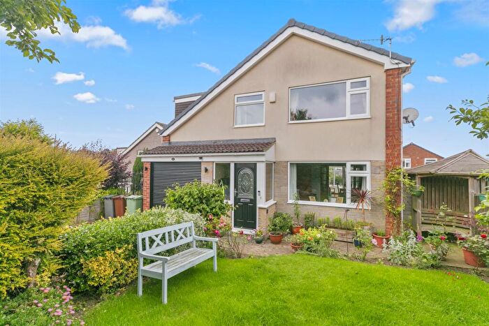 5 Bedroom Detached House For Sale In St. Davids Road, Otley, LS21