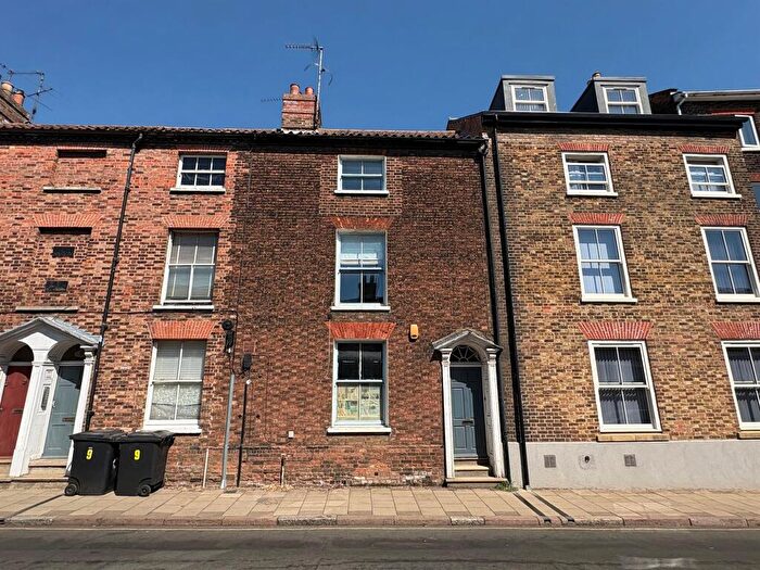 3 Bedroom Terraced House For Sale In Valingers Road, King's Lynn, PE30