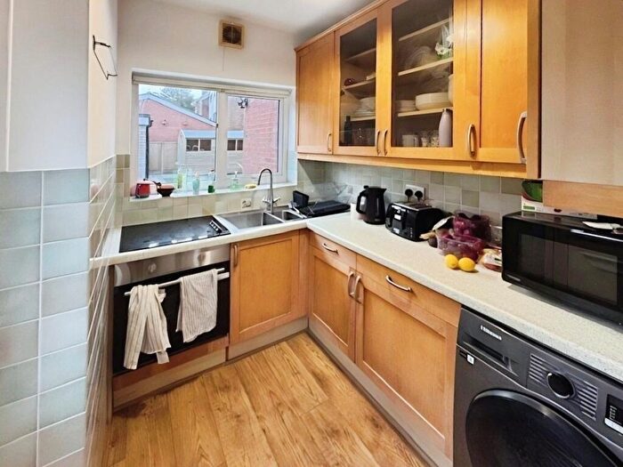 3 Bedroom Semi Detached House To Rent In Beverley Grove, Blackpool, Lancashire, FY4