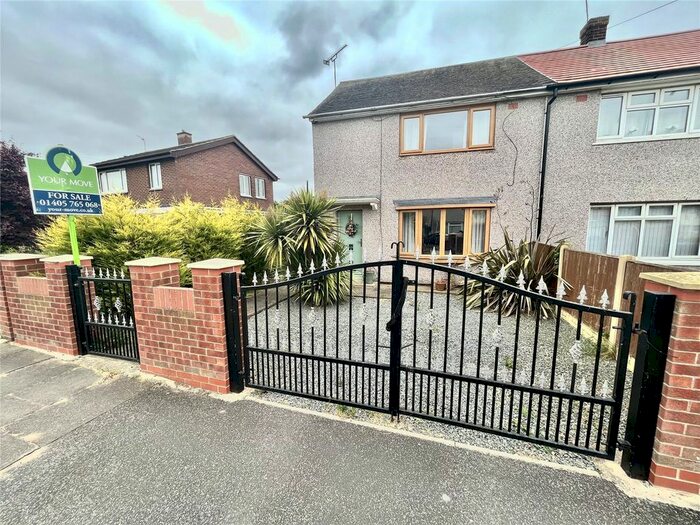 2 Bedroom Semi-Detached House For Sale In Wroots Avenue, Goole, East Yorkshire, DN14