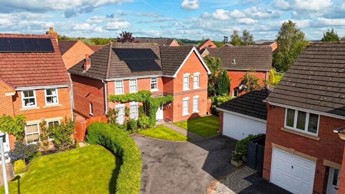 5 Bedroom Detached House For Sale In Headingley Grove, Stoke-On-Trent, ST4