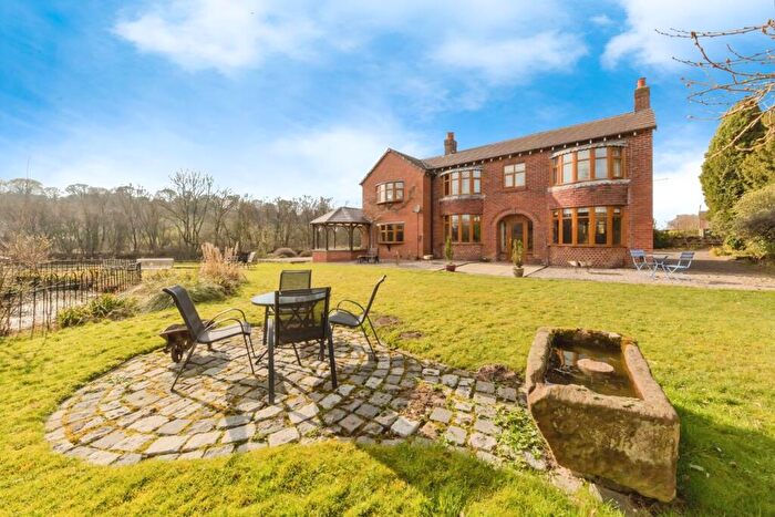 5 Bedroom Detached House For Sale In Rushton Spencer, Macclesfield, SK11
