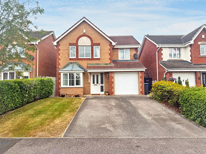 4 Bedroom Detached House For Sale In Holwick Close, Consett, Durham, DH8