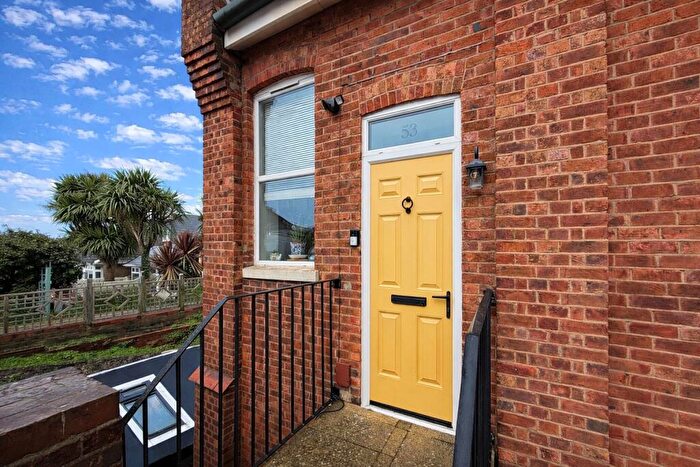 3 Bedroom House For Sale In Wayne Road, Poole, BH12