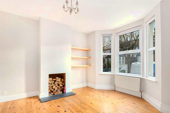3 Bedroom Terraced House To Rent In Maud Road, Plaistow, London, E13